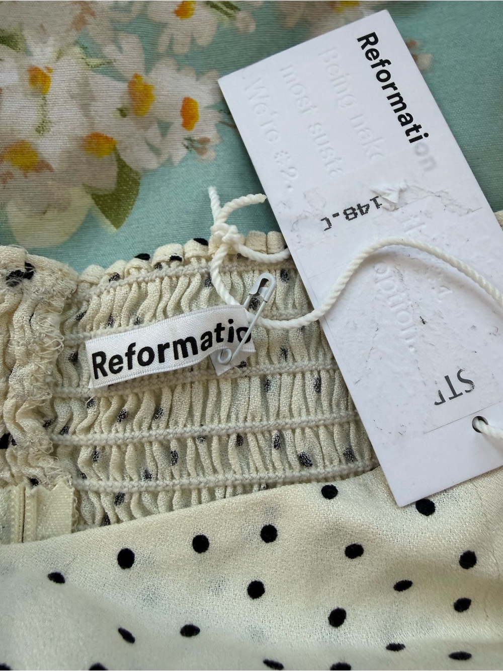 Reformation Romee Polka Dot Puff Sleeve Top NWT Size 8 Y4 - Picture 5 of 5